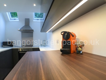 C1_KITCHEN