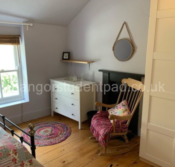 Front double bedroom