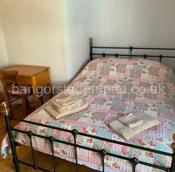 Front double bedroom