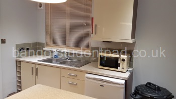 Kitchen 3 - 