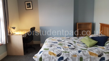 Bedroom 4 (2)