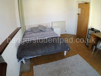 BEDROOM 1 GROUND FLOOR