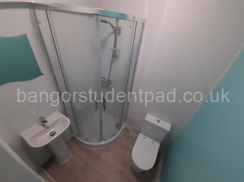 Large Studio Full Ensuite