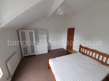 Room 3 (Large Double)