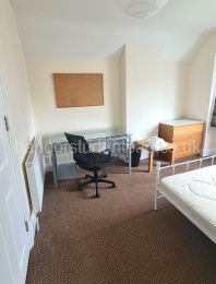 Bed 4 before occupation