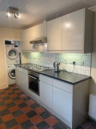 New Kitchen Recently fitted, with all New Appliances.
