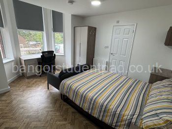 Flat 1