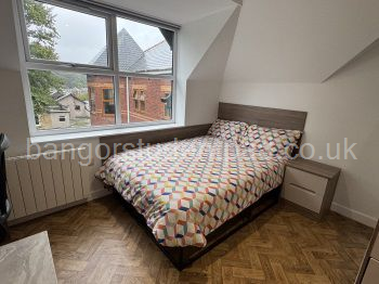 Flat 8