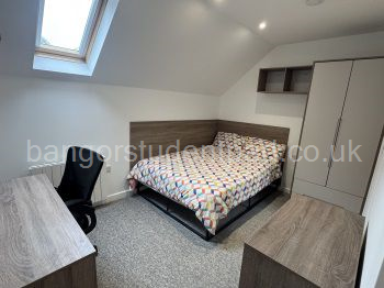 Flat 9
