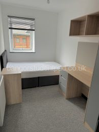 Flat 7