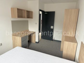 Flat 7